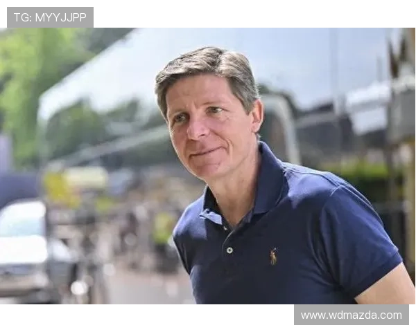 曼联新帅人选浮出水面:格拉斯纳索斯盖特卡里克波切蒂诺领衔争夺战 曼联新帅人选浮出水面:格拉斯纳索斯盖特卡里克波切蒂诺领衔争夺战