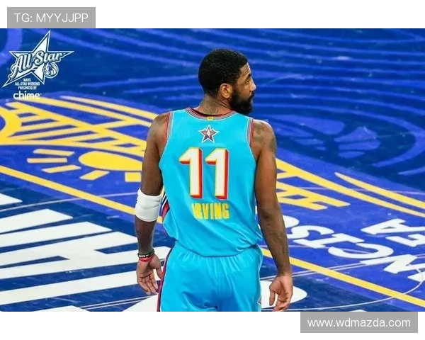 独行侠晒帅照与首席创意官欧文共赴纽约时装周引领潮流风尚 独行侠晒帅照与首席创意官欧文共赴纽约时装周引领潮流风尚